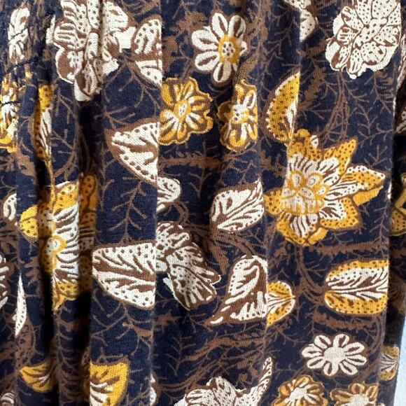 LUCKY BRAND Scoop Neck Top, Floral, Size Small - PERFECT for Fall! - Picture 5 of 9